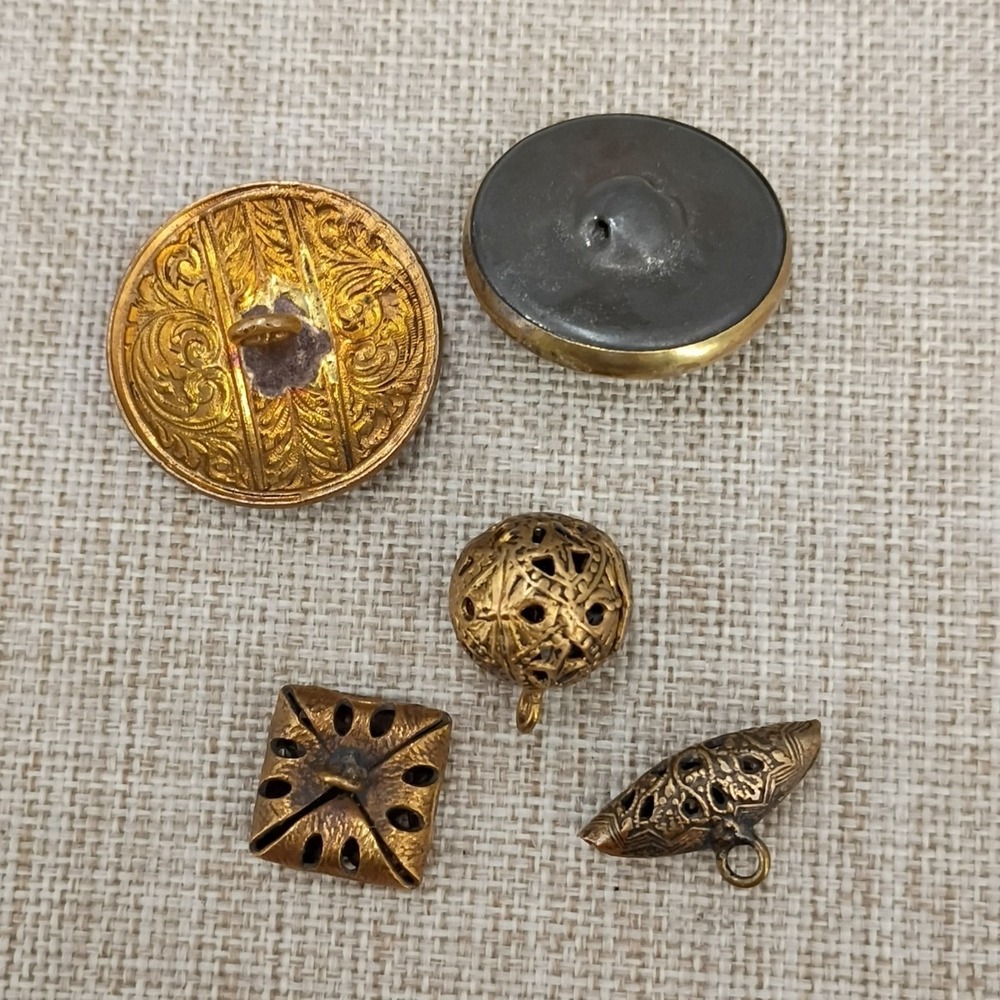 Antique Victorian Brass Button Cricket Cage Filigree Cut Steel Engraved Lot of 5 - Picture 2 of 15